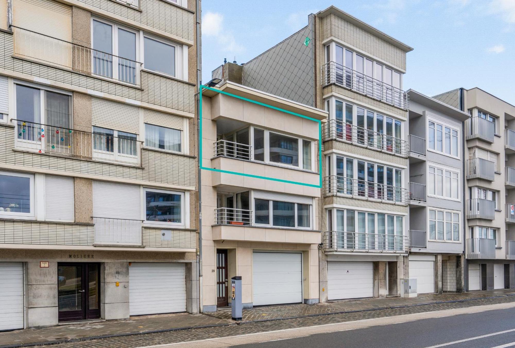 Beautiful Spacious 100m From The With 2 Terraces & Private Garage Box